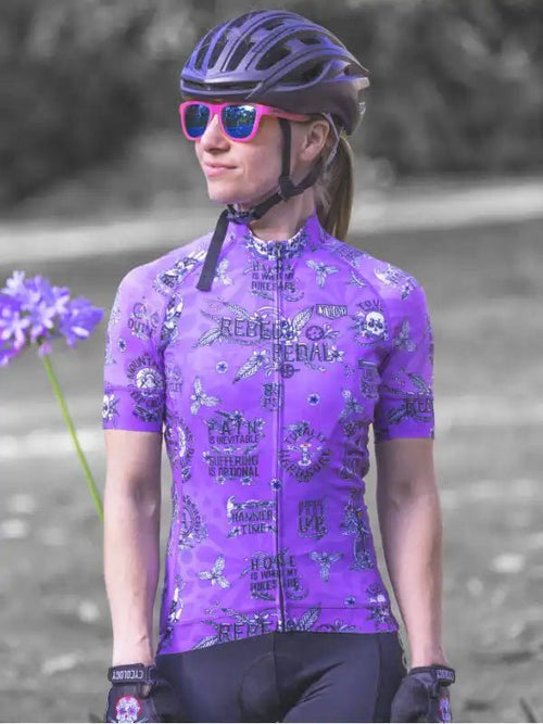 Female discount cycling jersey